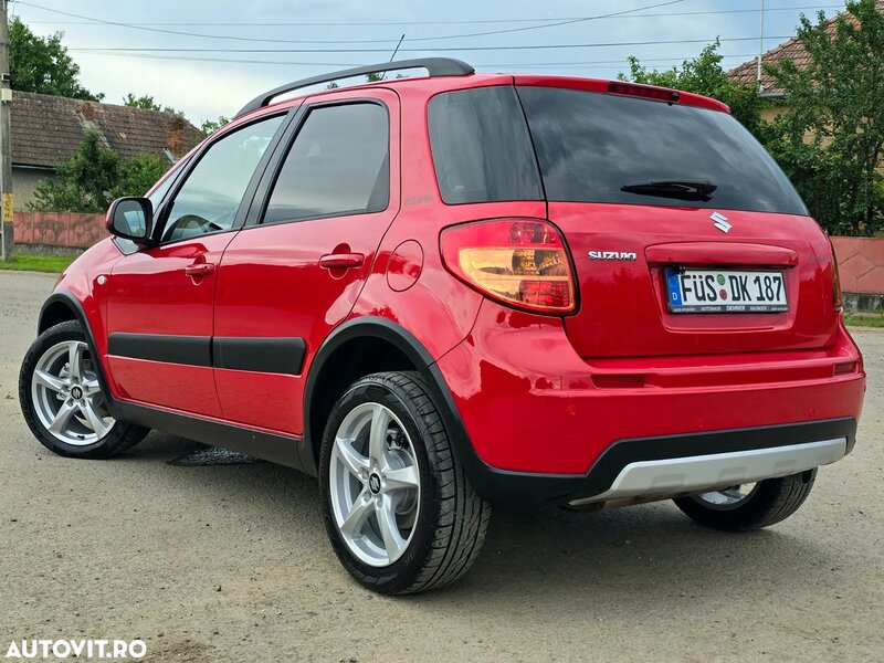 Suzuki SX4