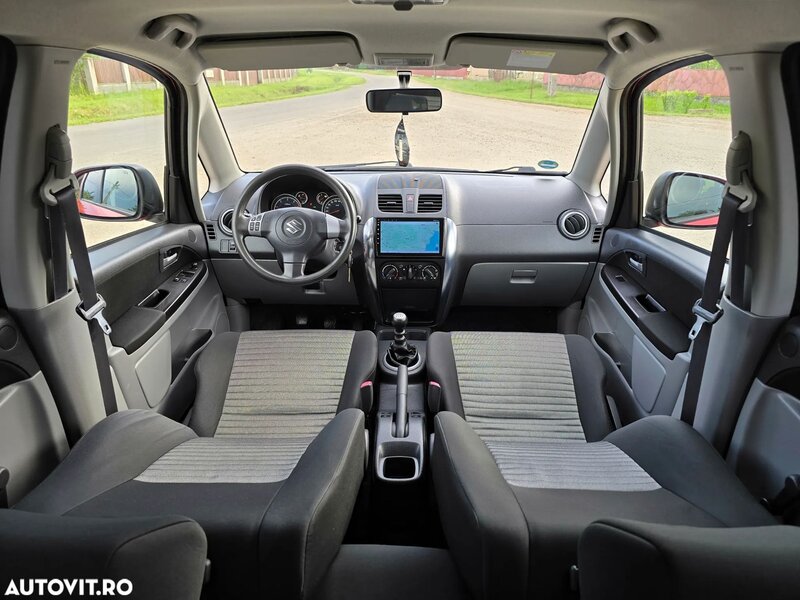 Suzuki SX4